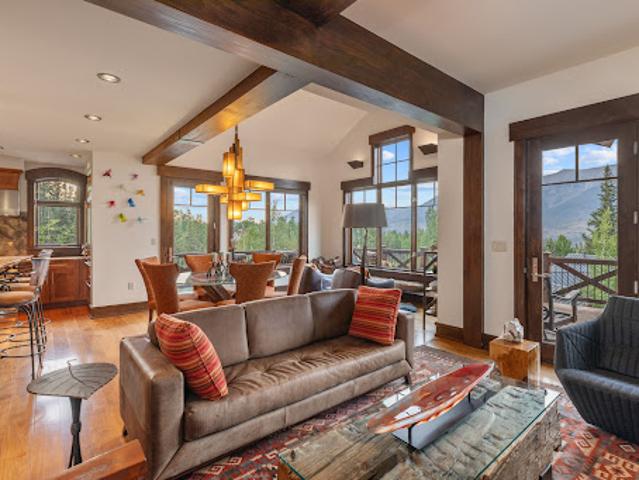 Apartment for sale in Mountain Village, Colorado