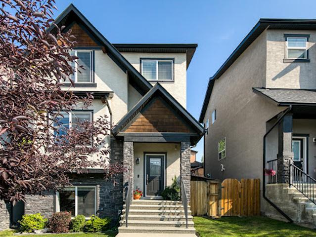Apartment for sale in Northwest, Alberta