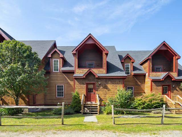 Apartment for sale in West Dover, Vermont