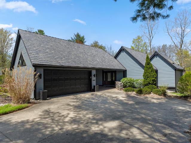 Apartment for sale in Fort Wayne, Indiana