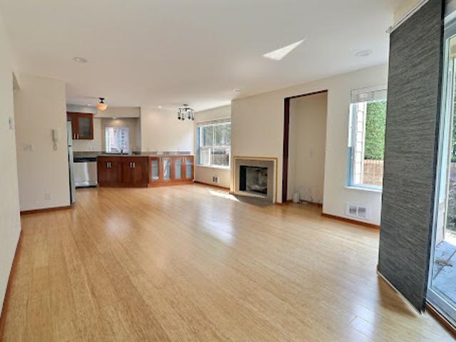 Apartment for sale in Seattle