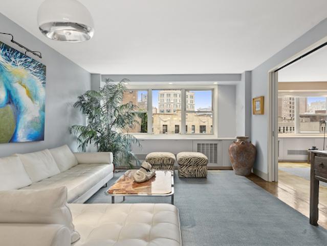 Apartment for sale in Arverne, New York