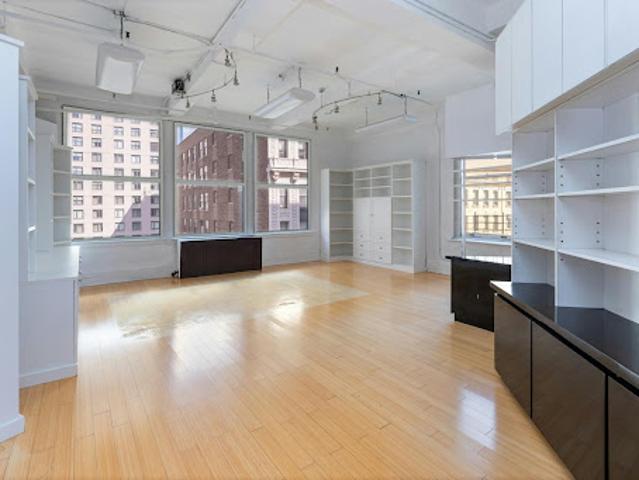 Apartment for sale in Arverne, New York