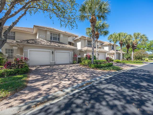 Apartment for sale in Bonita Springs, Florida