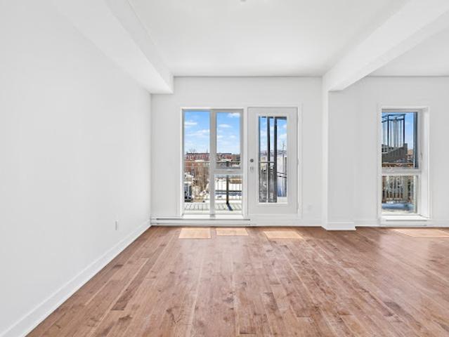 Apartment for sale in St. Leonard's, Quebec