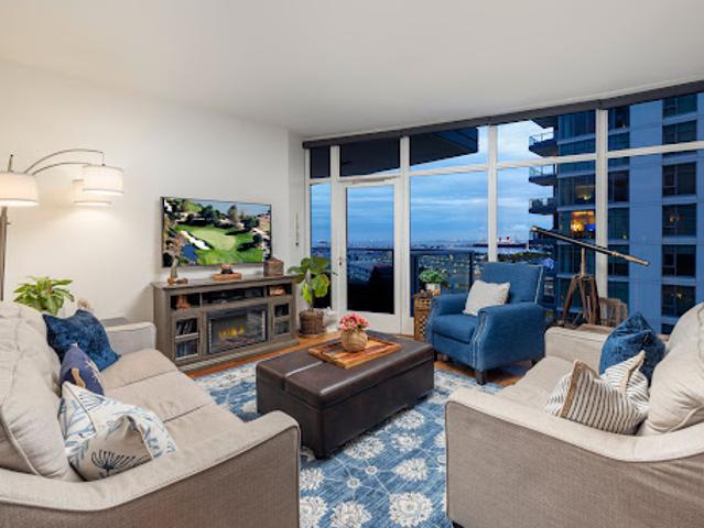 Apartment for sale in Long Beach, California