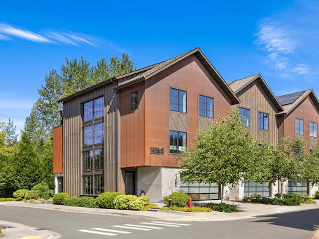 Apartment for sale in Bainbridge Island