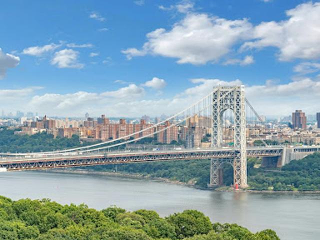 Apartment for sale in Fort Lee, New Jersey