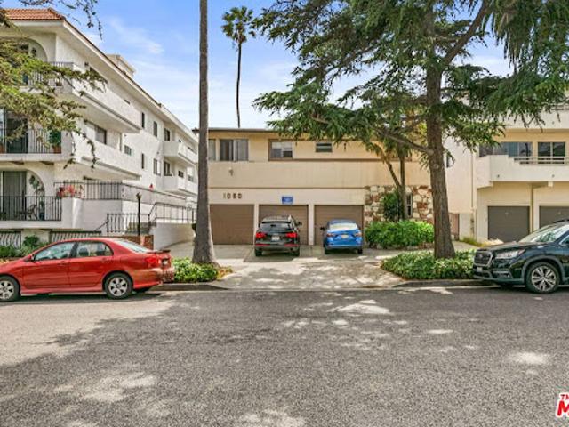 Apartment for sale in Santa Monica