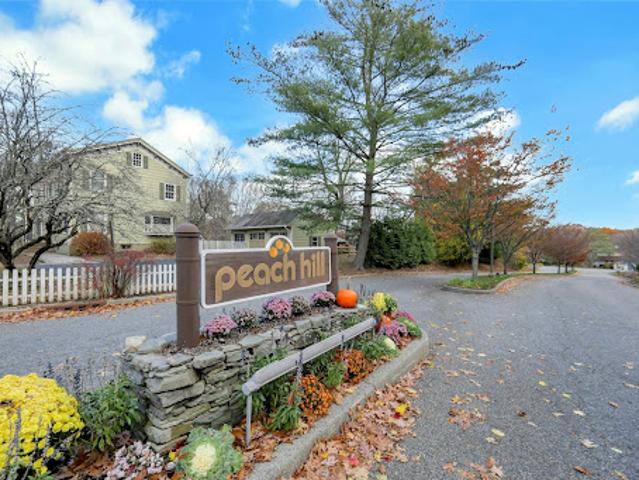 Apartment for sale in Ramsey, New Jersey