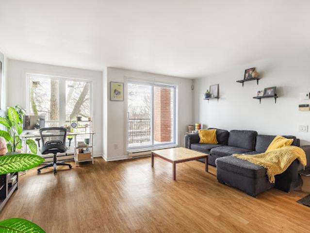 Apartment for sale in St. Leonard's, Quebec