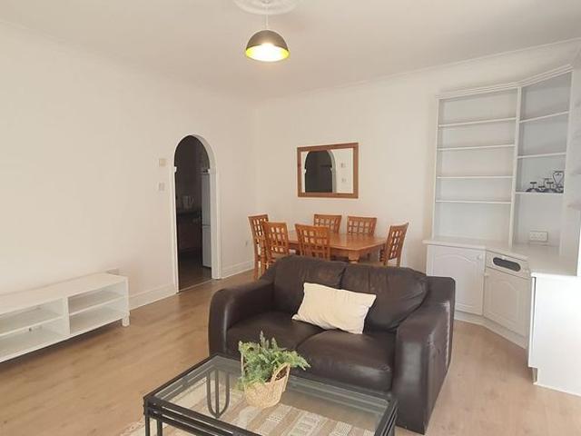 Apartment to rent in Bluebell, North Tipperary