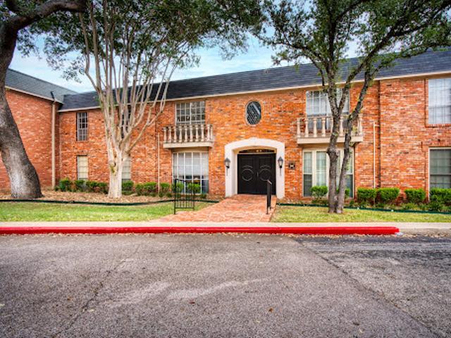 Apartment for sale in Leesville, Texas