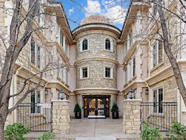 Apartment for sale in Denver Apartment for sale in Denver