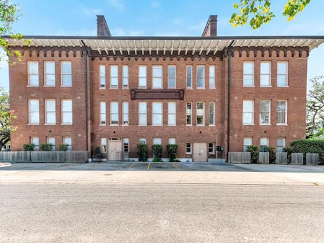 Apartment for sale in New Orleans, Louisiana