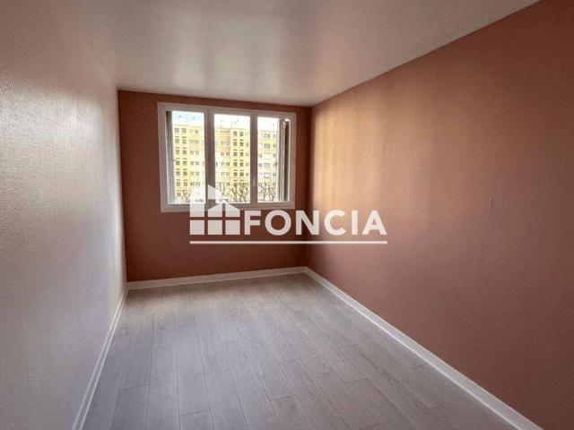 Appartement location à Saint-Thibault, Dreux