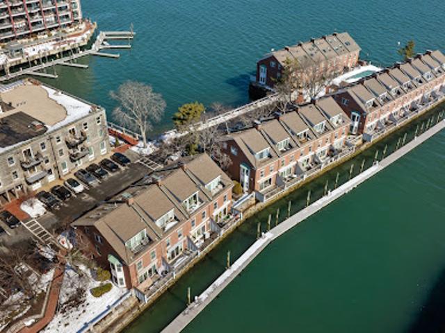 Apartment for sale in Boston, Massachusetts