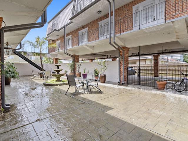 Apartment for sale in New Orleans, Louisiana