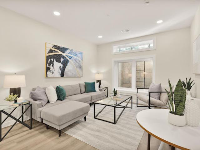 Apartment for sale in Washington, Washington DC
