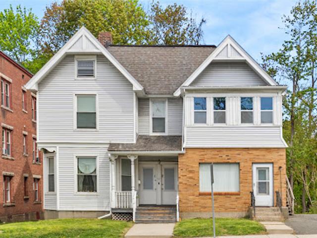 Apartment for sale in Berkshire, Massachusetts
