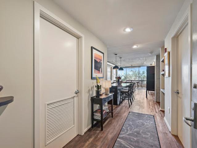 Apartment for sale in Baltimore, Gibsonton