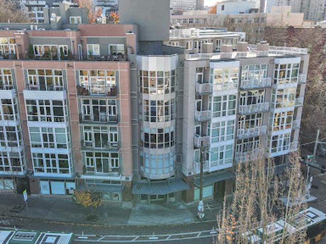 Apartment for sale in Seattle, Washington