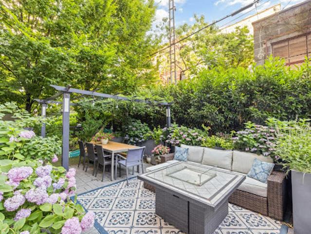 Apartment for sale in Queens, Arverne