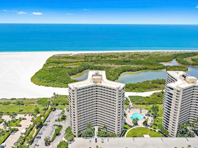 Apartment for sale in Marco Island, Florida