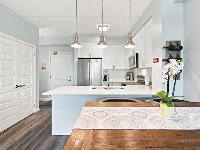 Apartment for sale in Milton, Ontario