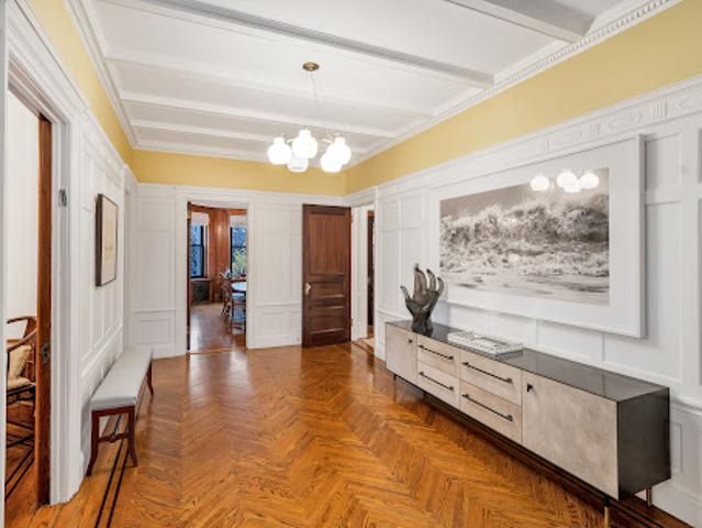 Apartment for sale in Arverne, New York