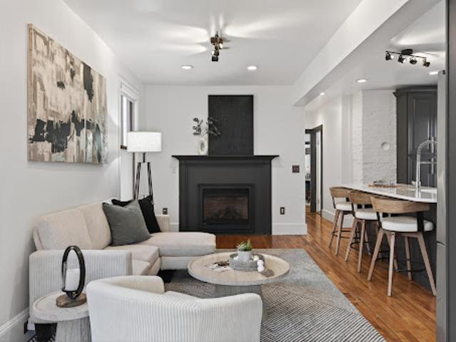 Apartment for sale in Peaks Island, Maine