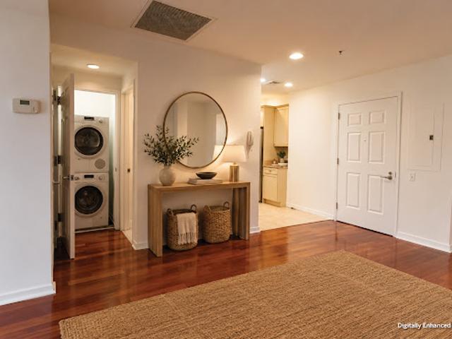 Apartment for sale in Port Washington, Nassau County