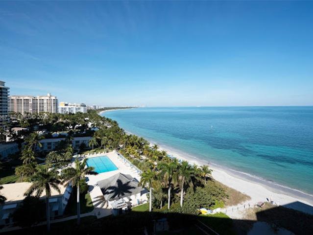 Apartment for sale in Key Biscayne, Florida