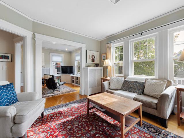 Apartment for sale in Arlington, Middlesex County
