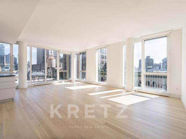 Apartment for sale in Arverne, New York