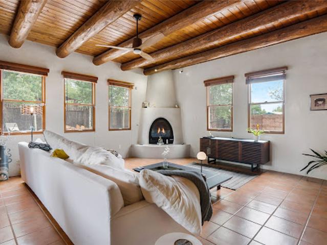 Apartment for sale in Santa Fe, New Mexico