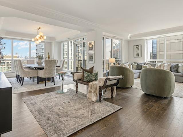 Apartment for sale in Woburn, Ontario