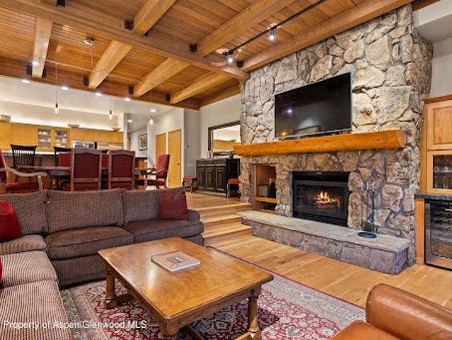 Apartment for sale in Snowmass Village, Colorado