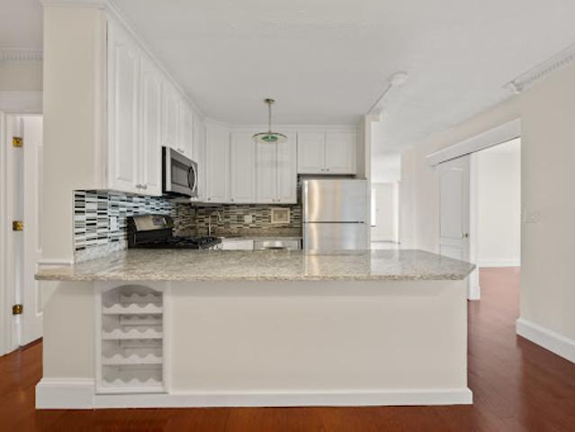 Apartment for sale in Boston, Massachusetts
