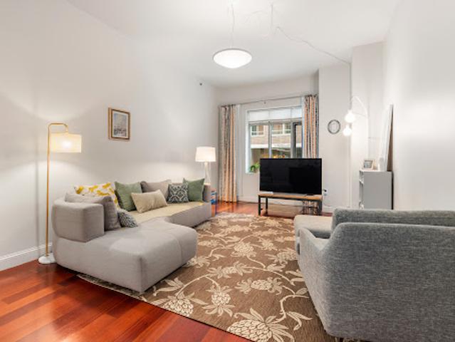 Apartment for sale in Cambridge, Middlesex County
