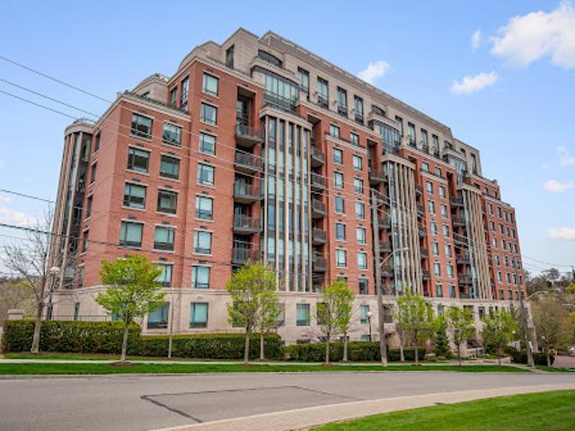 Apartment for sale in Woburn, Ontario