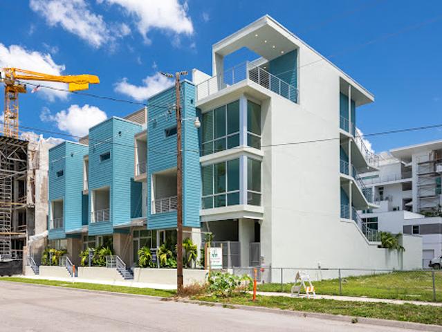 Apartment for sale in Sarasota