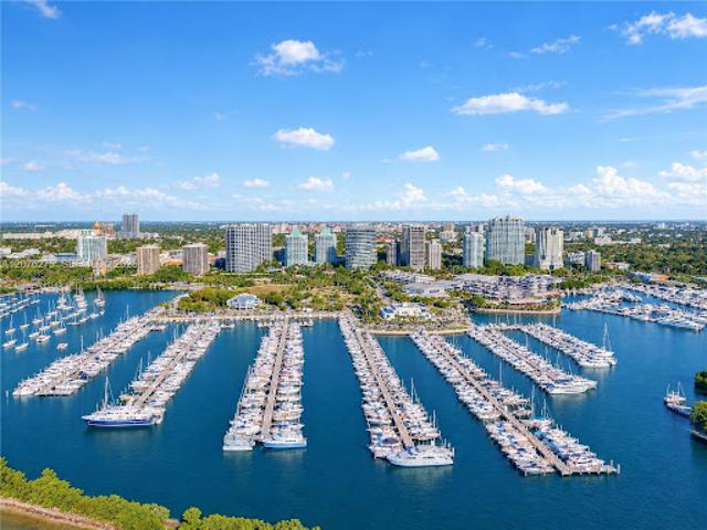 Apartment for sale in Miami, Florida