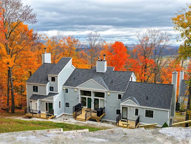 Apartment for sale in Ludlow, Windsor County