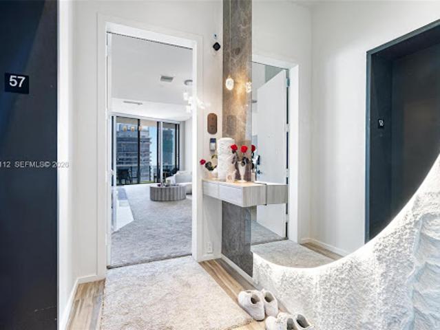 Apartment for sale in Miami, Miami-Dade County