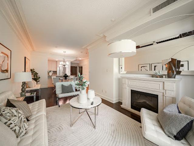 Apartment for rent in Toronto, Golden Horseshoe