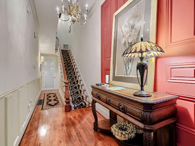 Apartment for sale in Baltimore Apartment for sale in Baltimore
