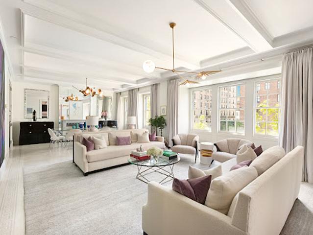 Apartment for sale in Arverne, New York