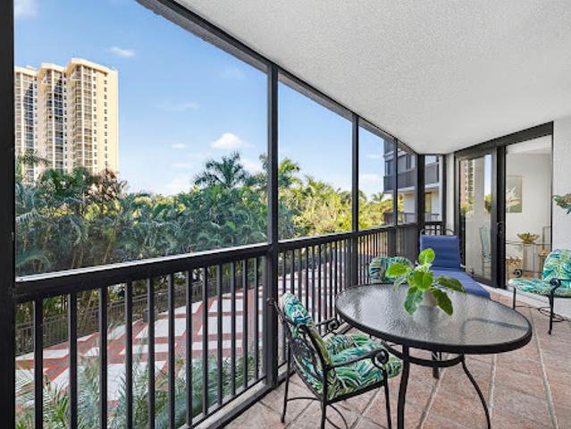 Apartment for sale in Naples, Collier County