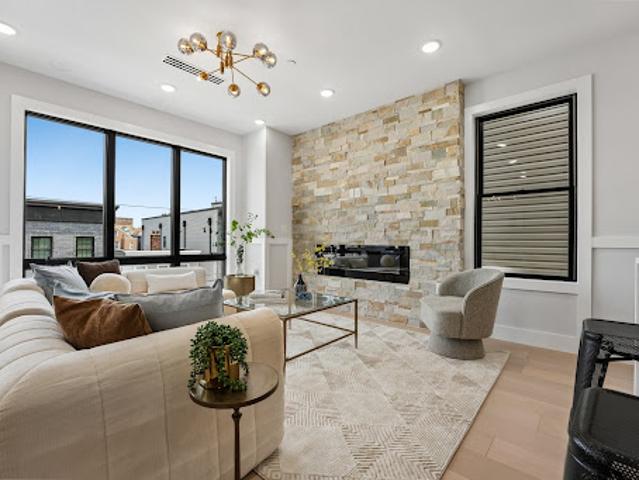 Apartment for sale in Hudson, New Jersey